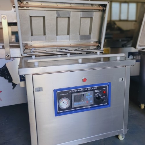 Single chamber standing vacuum packer (stainless steel cover, LCD controller)